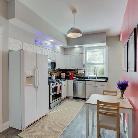 Hip And Spacious Midtown Cottage Near Beale Street Memphis Exterior foto